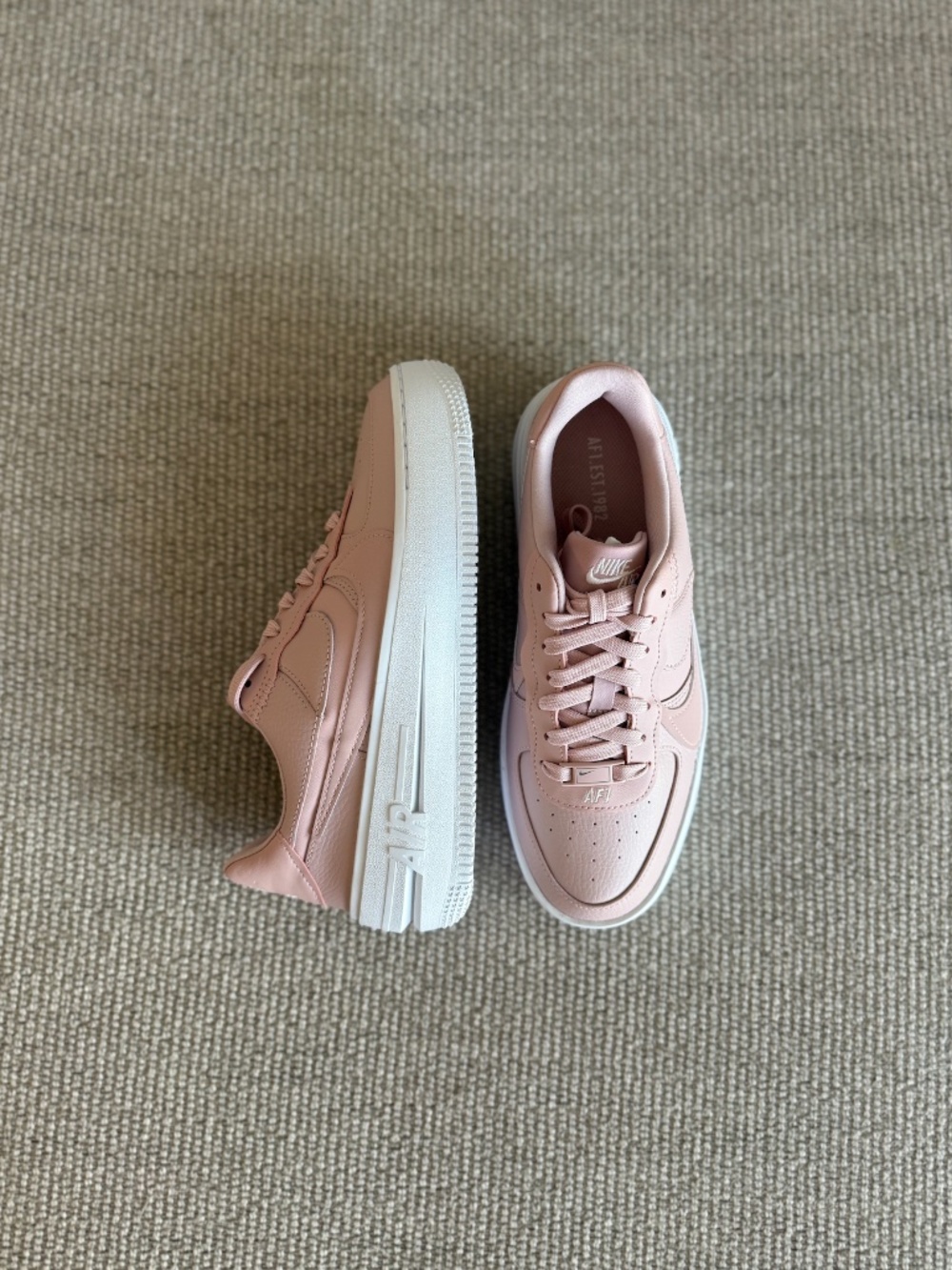 NEW Nike AF1 PLTAFORM Shoes Womens 7.5